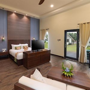 Chalet Garden View